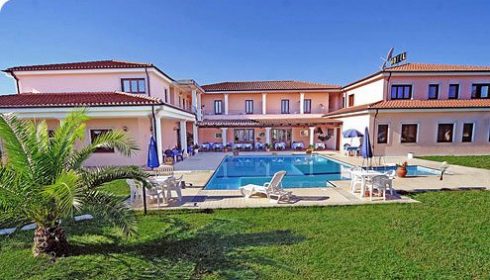 hotel Baja Azzurra in Sardinia, single with kids holiday, single with kids summer holiday in Sardinia