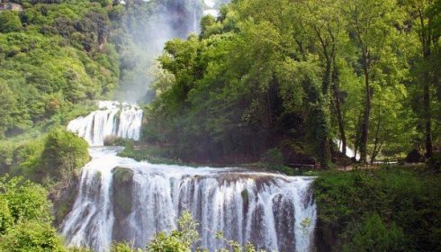 marmore waterfalls in umbria, activity holiday in umbria, single parent activity holiday