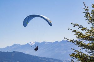 fun things to do with kids - paragliding