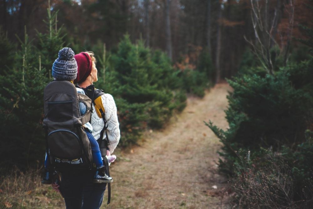 meet single parents in walking groups