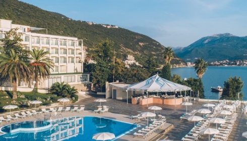 hotel pool at Herceg Novi