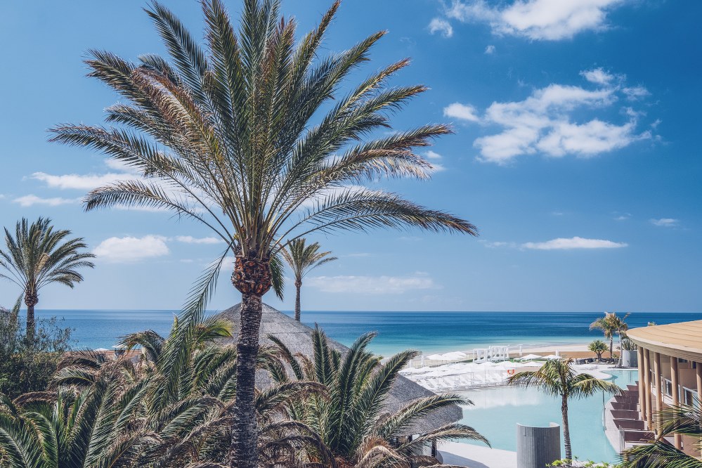 holidays for single parents - Playa Gaviotas hotel ion Fuerteventura