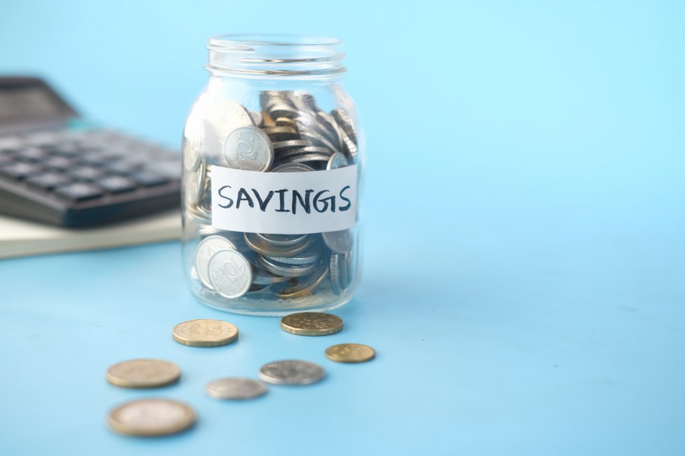 change jar to save holiday money