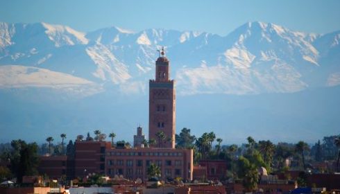 single mit Kind reise nach Marrakesh - Koutoubia Moschee