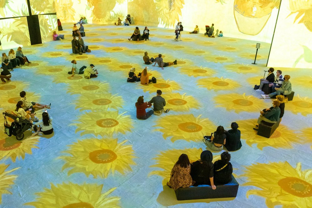 Van Gogh sunflower exhibition