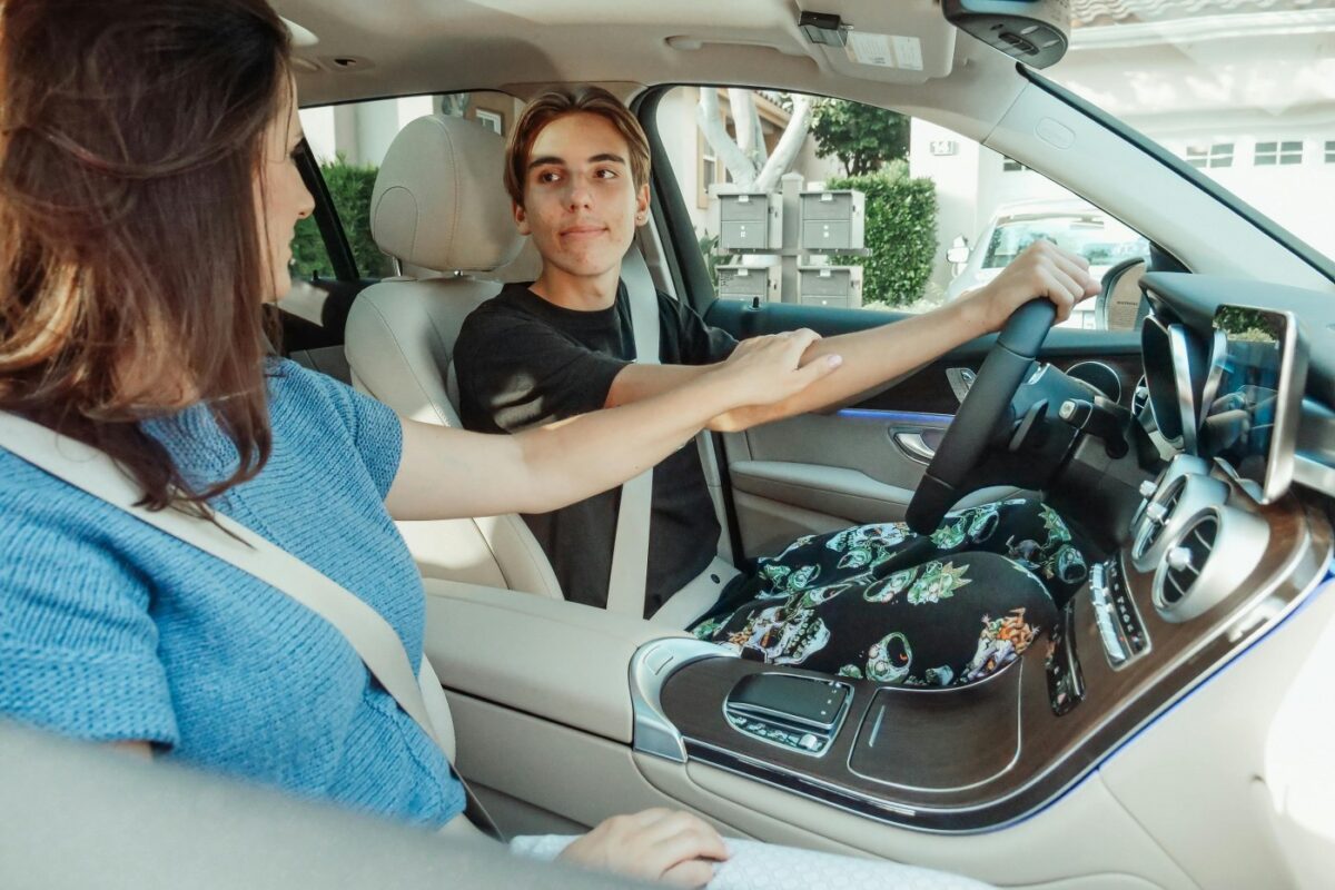 parent giving driving lessons