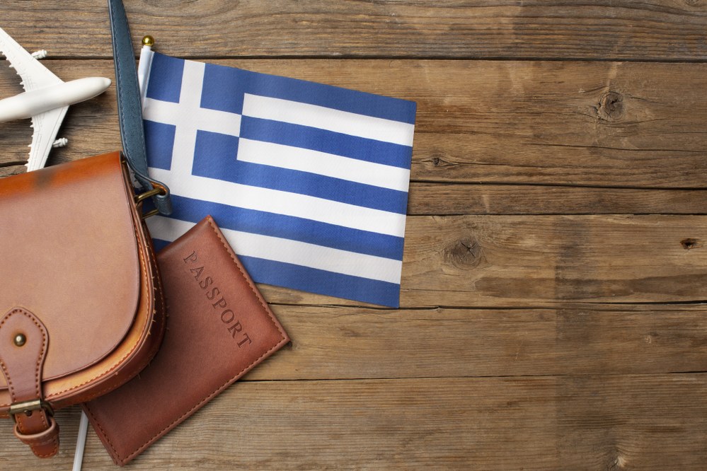 travelling solo: adults only retreats in Greece