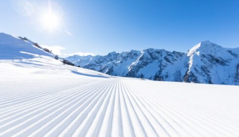skiing in Mayrhofen: groomed piste on Mount Ahorn