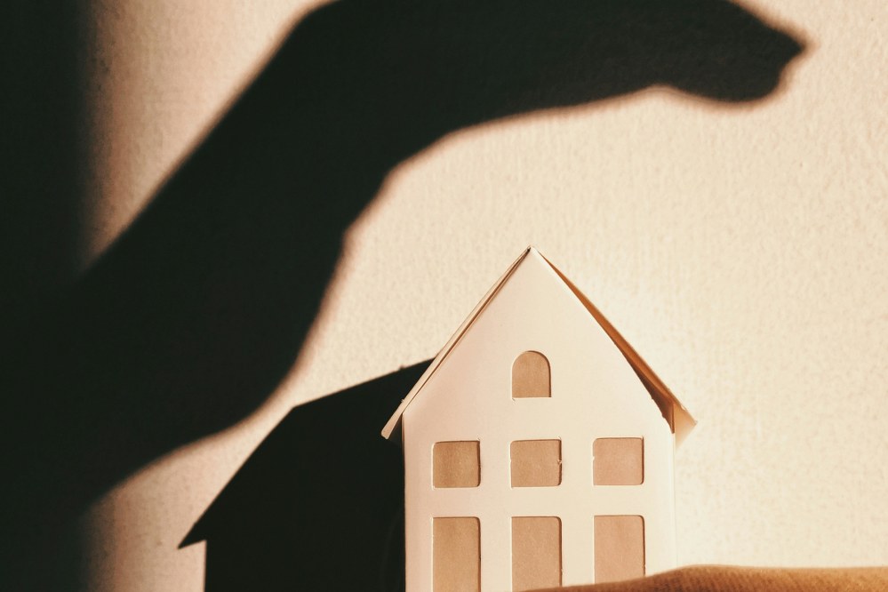 pre-holiday check list to keep your home safe