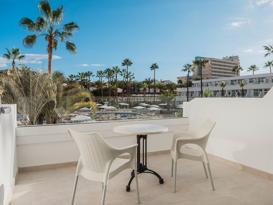 Single Parents on Holiday - Tenerife Hotel Image 3