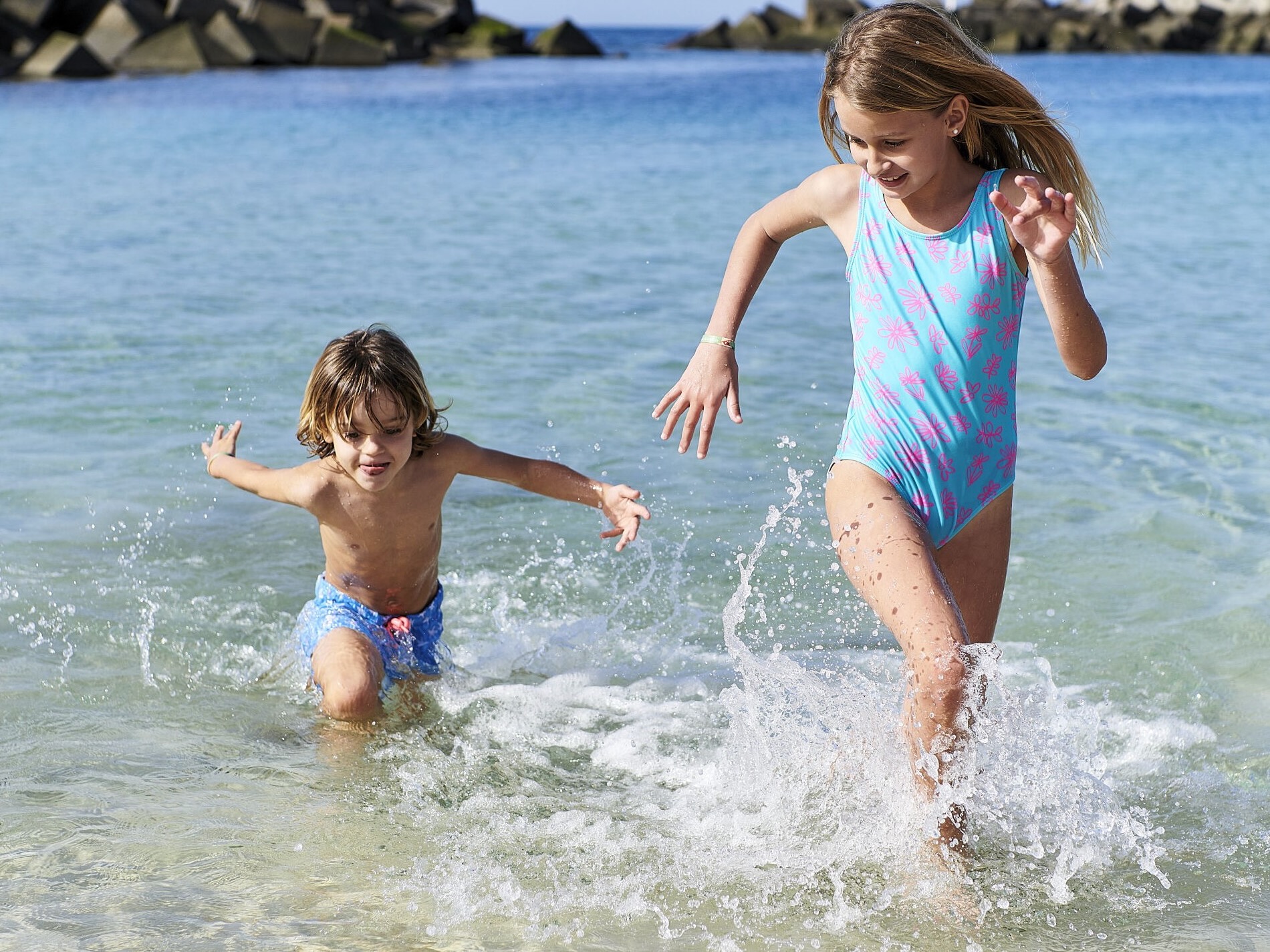 Single Parents on Holiday - Tenerife programme Image 1