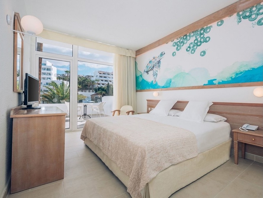 Single Parents on Holiday - Tenerife Hotel Image 2