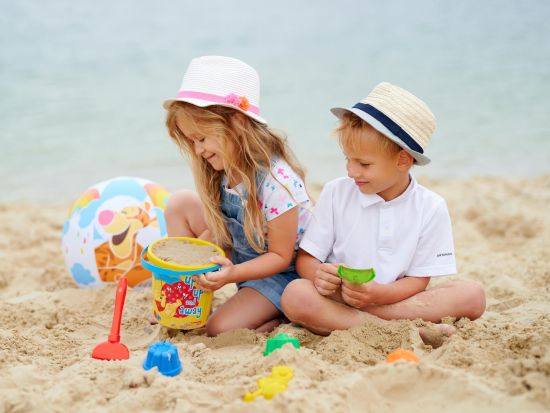 Single Parents on Holiday - Malta programme Image 1